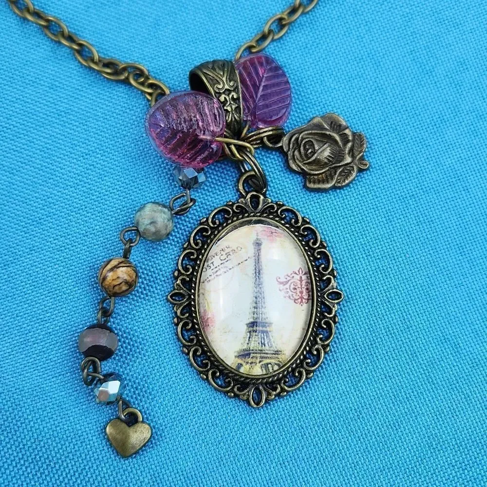 🔹️NWT Bronze Chain & Eiffel Tower, Charms, & Bead Pendant Necklace - Picture 7 of 10